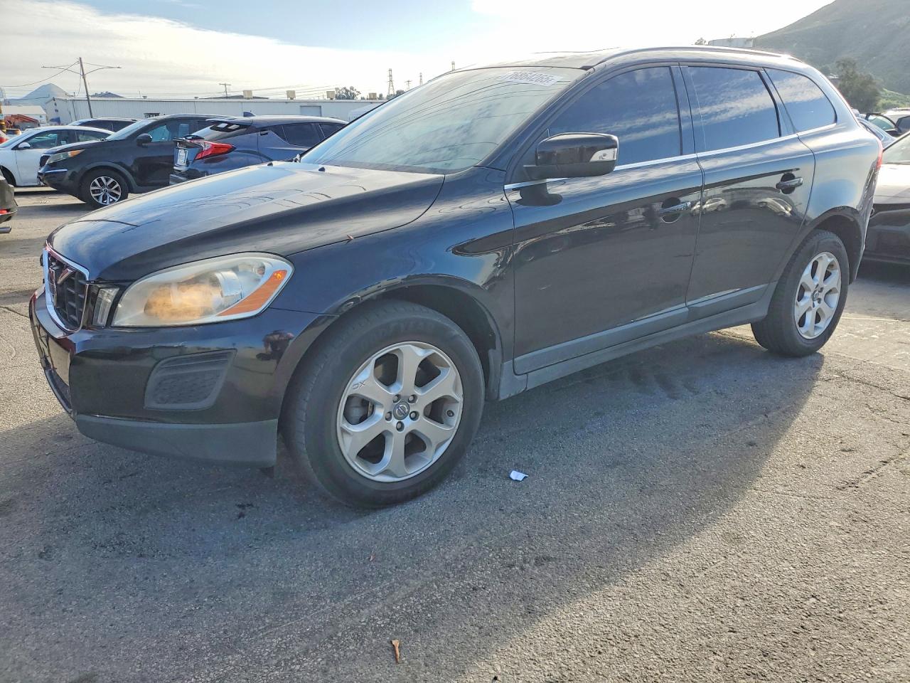 VOLVO XC60 2012