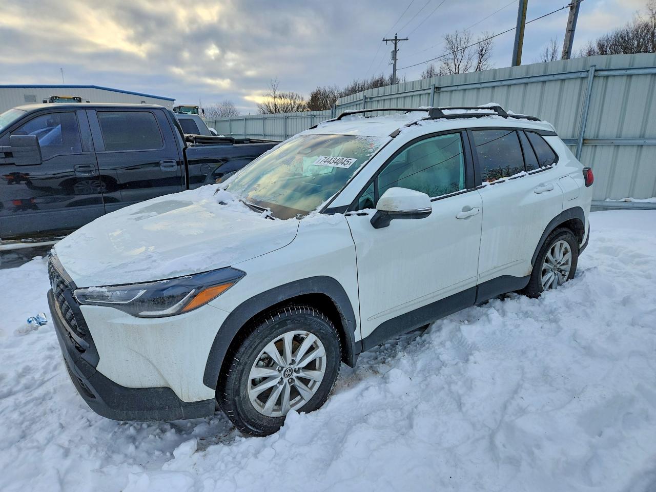TOYOTA COROLLA CROSS 2023