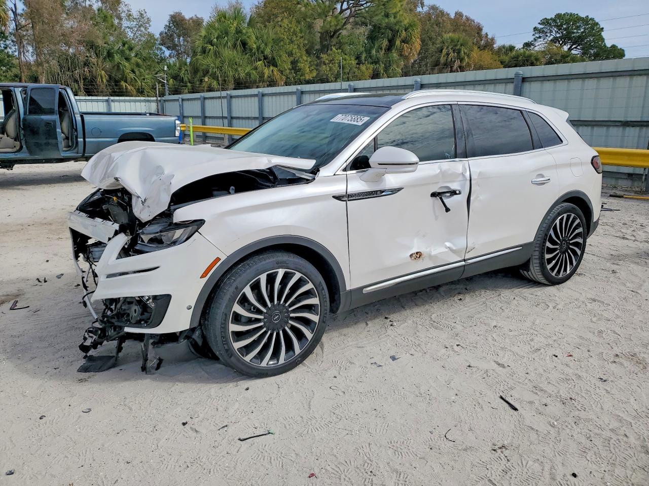 LINCOLN NAUTILUS 2019