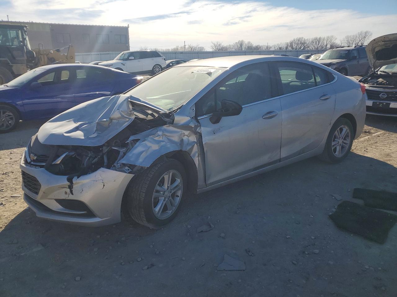 CHEVROLET CRUZE 2018