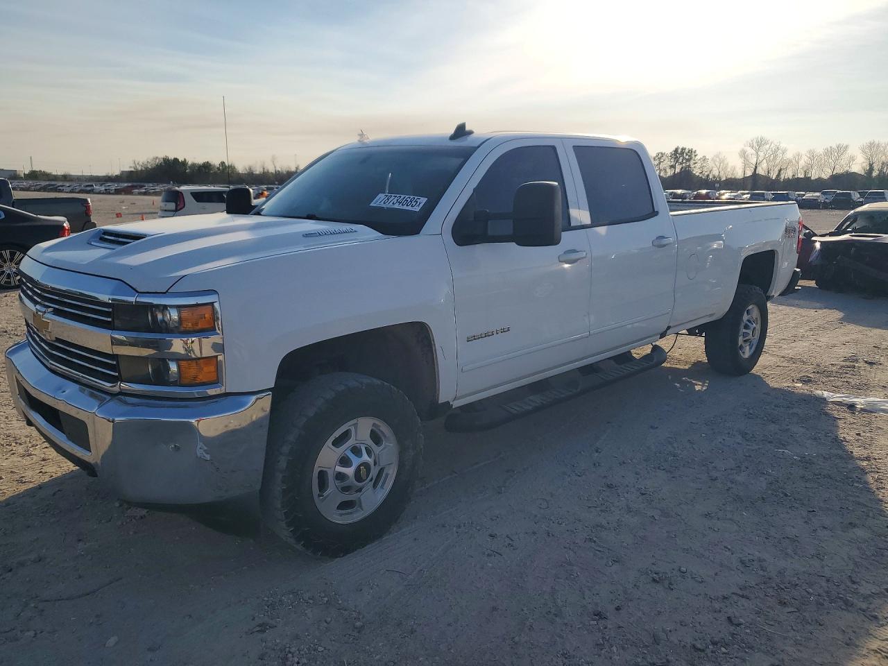 CHEVROLET SILVERADO 2018