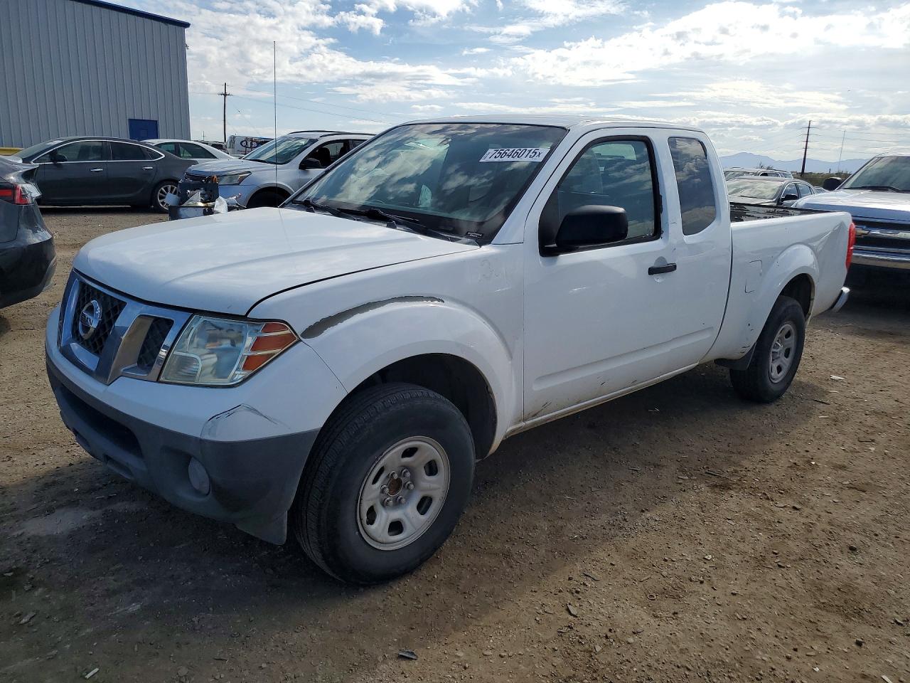 NISSAN FRONTIER 2012
