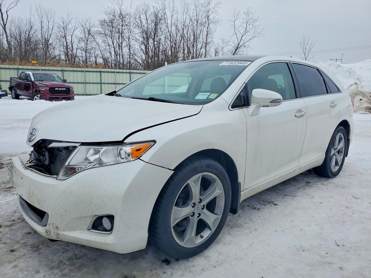 TOYOTA VENZA 2015