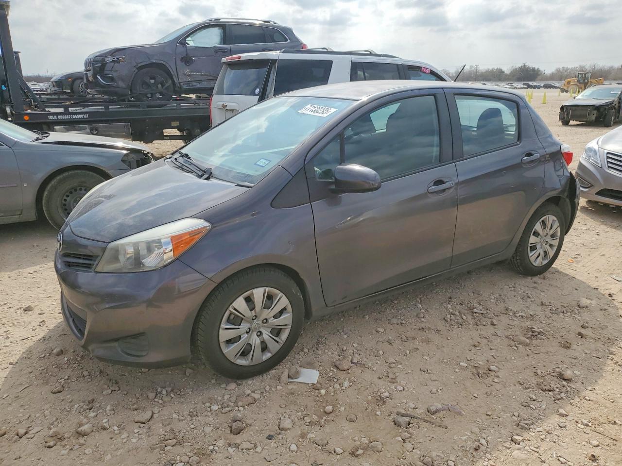 TOYOTA YARIS 2014