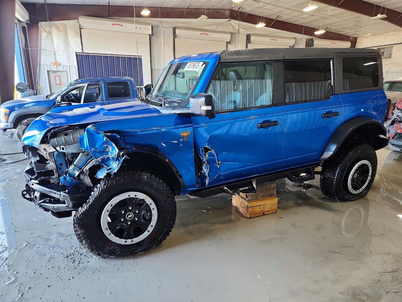 FORD BRONCO 2024
