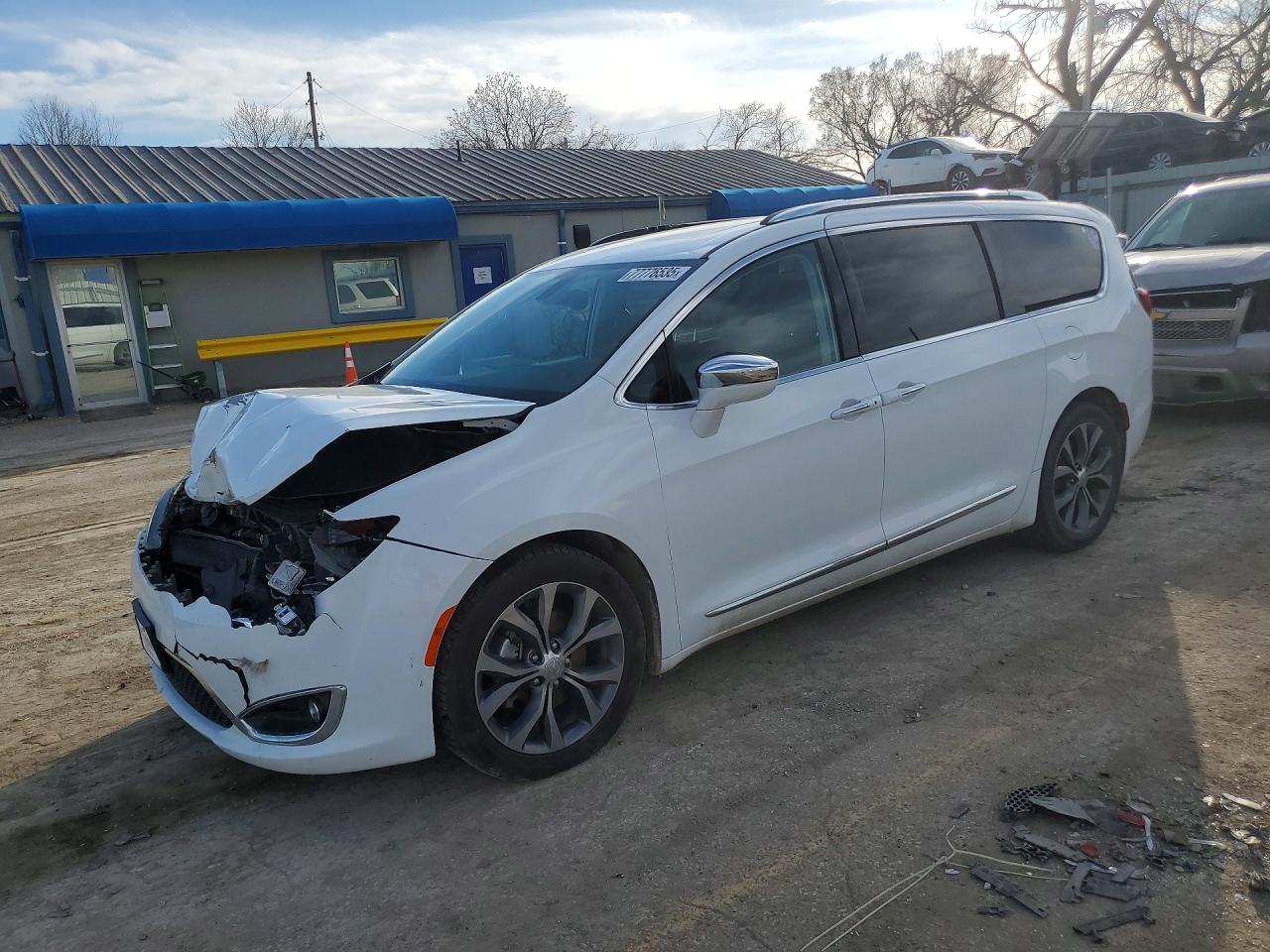 CHRYSLER PACIFICA 2017
