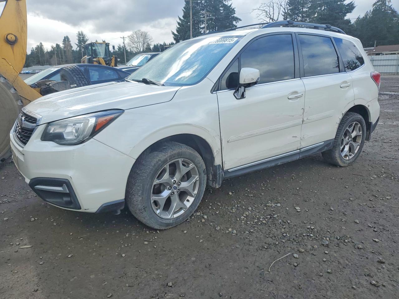 SUBARU FORESTER 2018