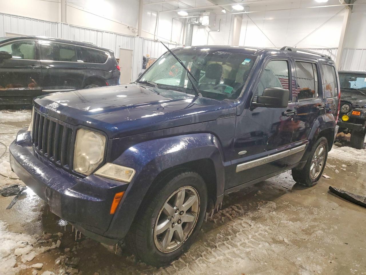 JEEP LIBERTY 2012
