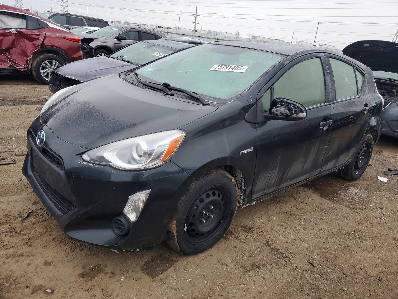 TOYOTA PRIUS C 2015