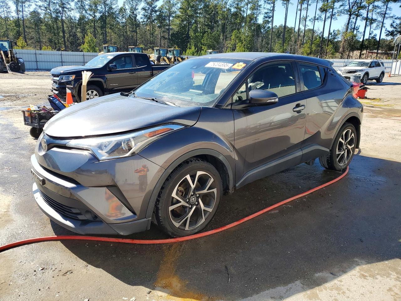 TOYOTA C-HR 2018
