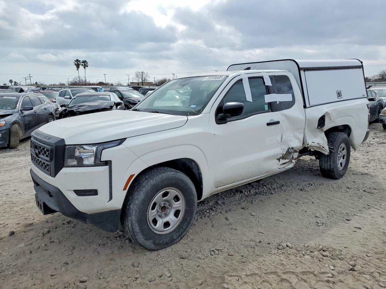 NISSAN FRONTIER 2023