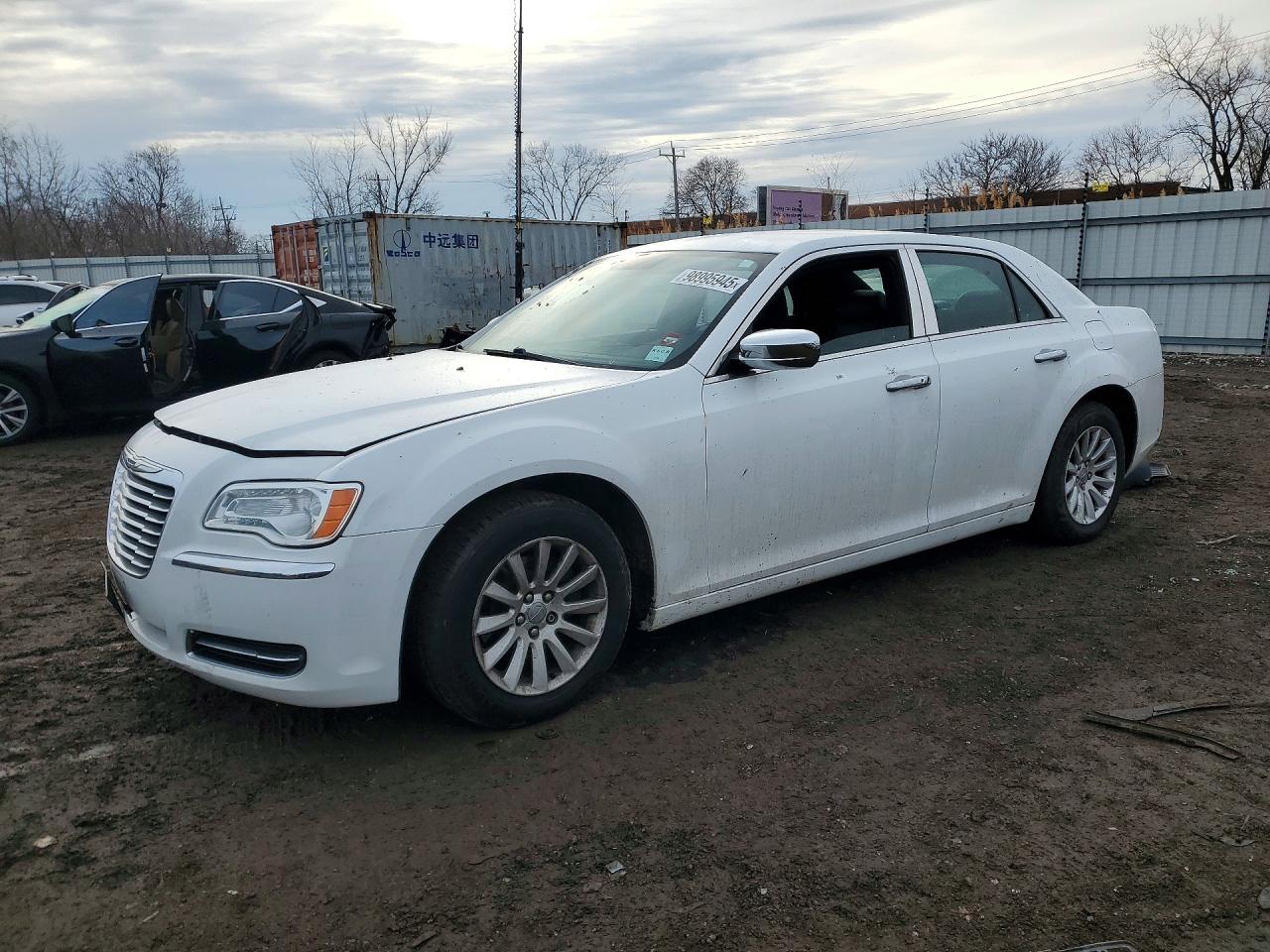 CHRYSLER 300 2013