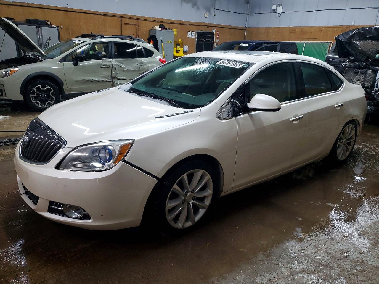 BUICK VERANO 2013