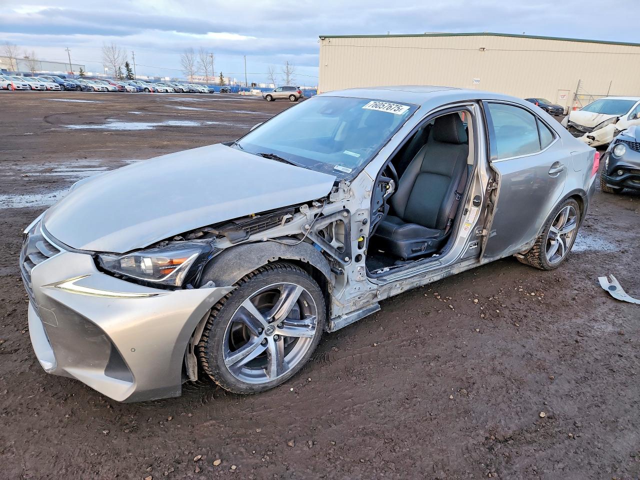 LEXUS IS 2019