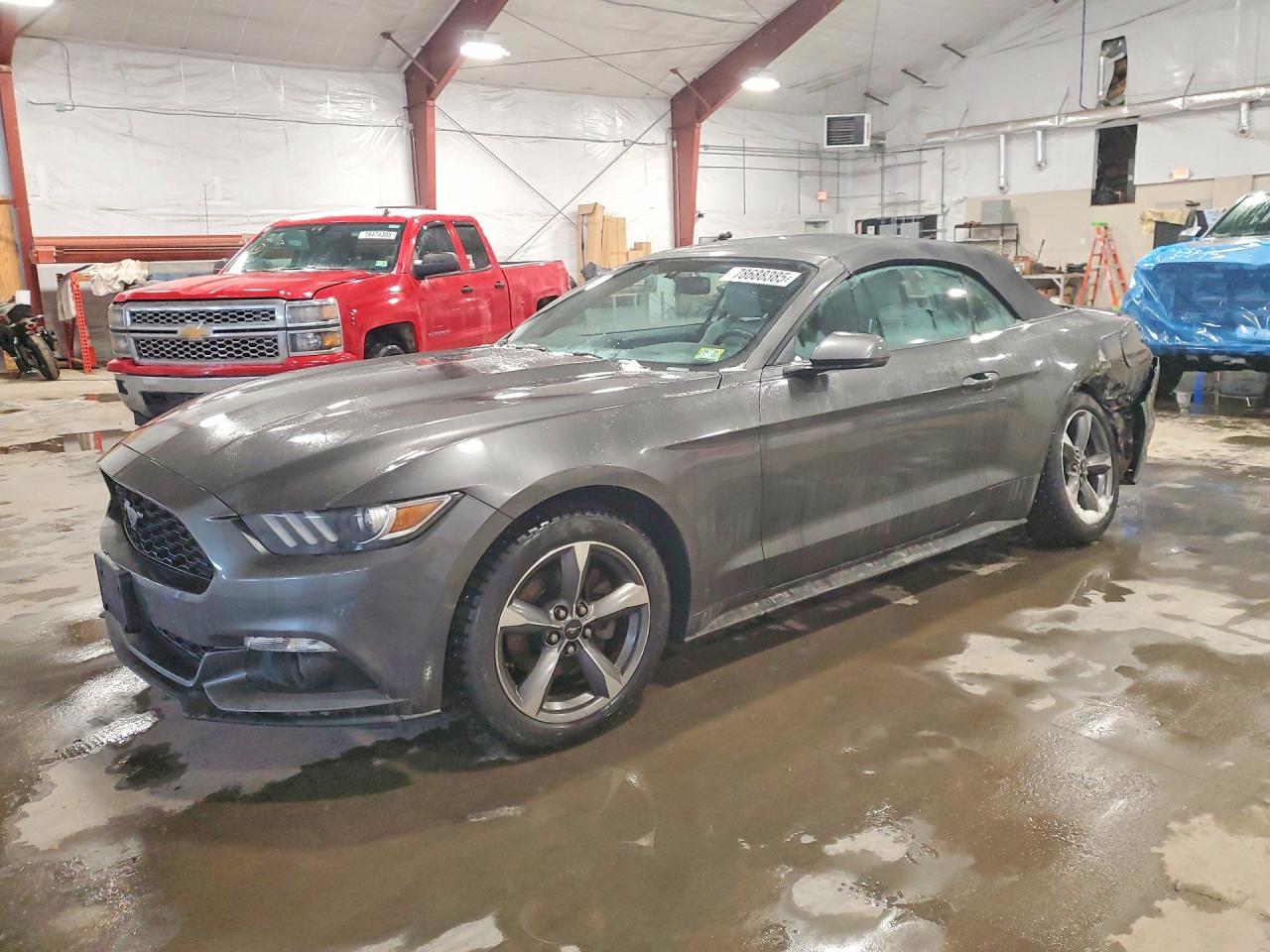 FORD MUSTANG 2015