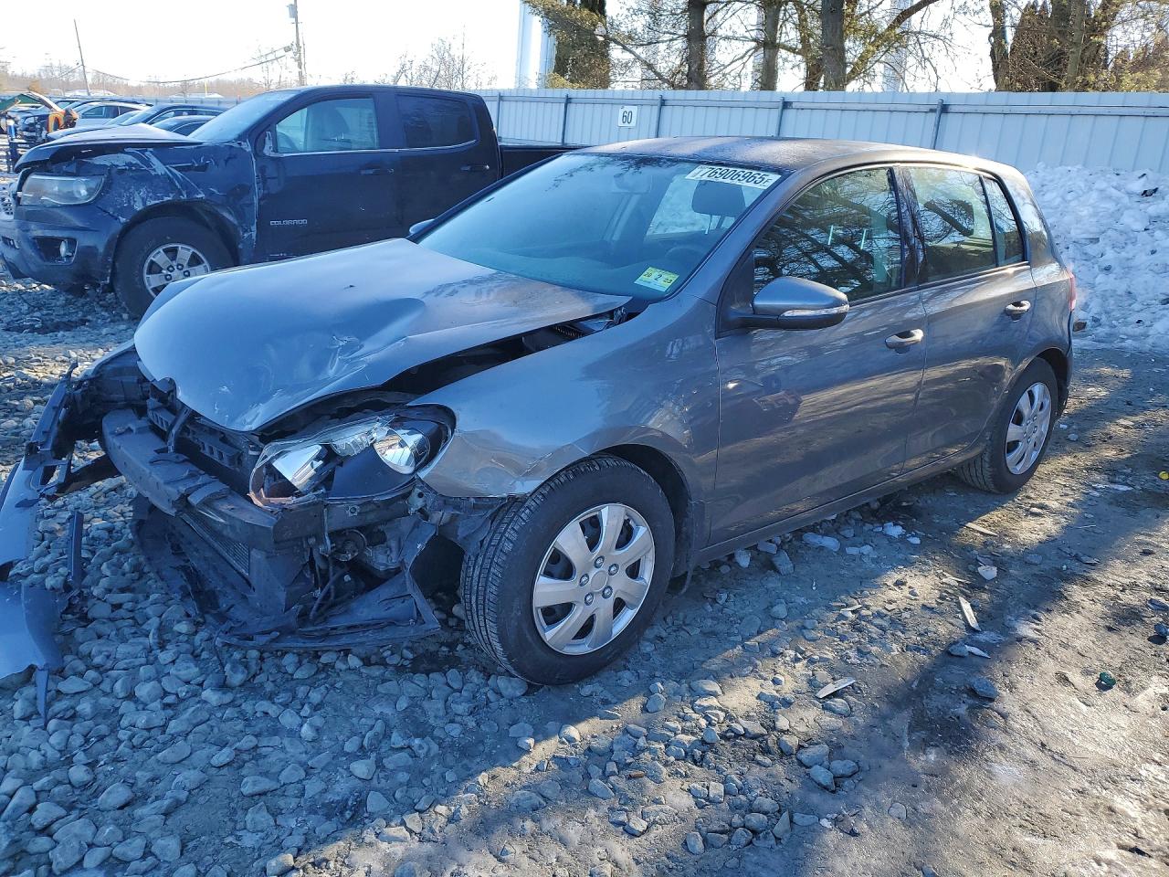 VOLKSWAGEN GOLF 2014