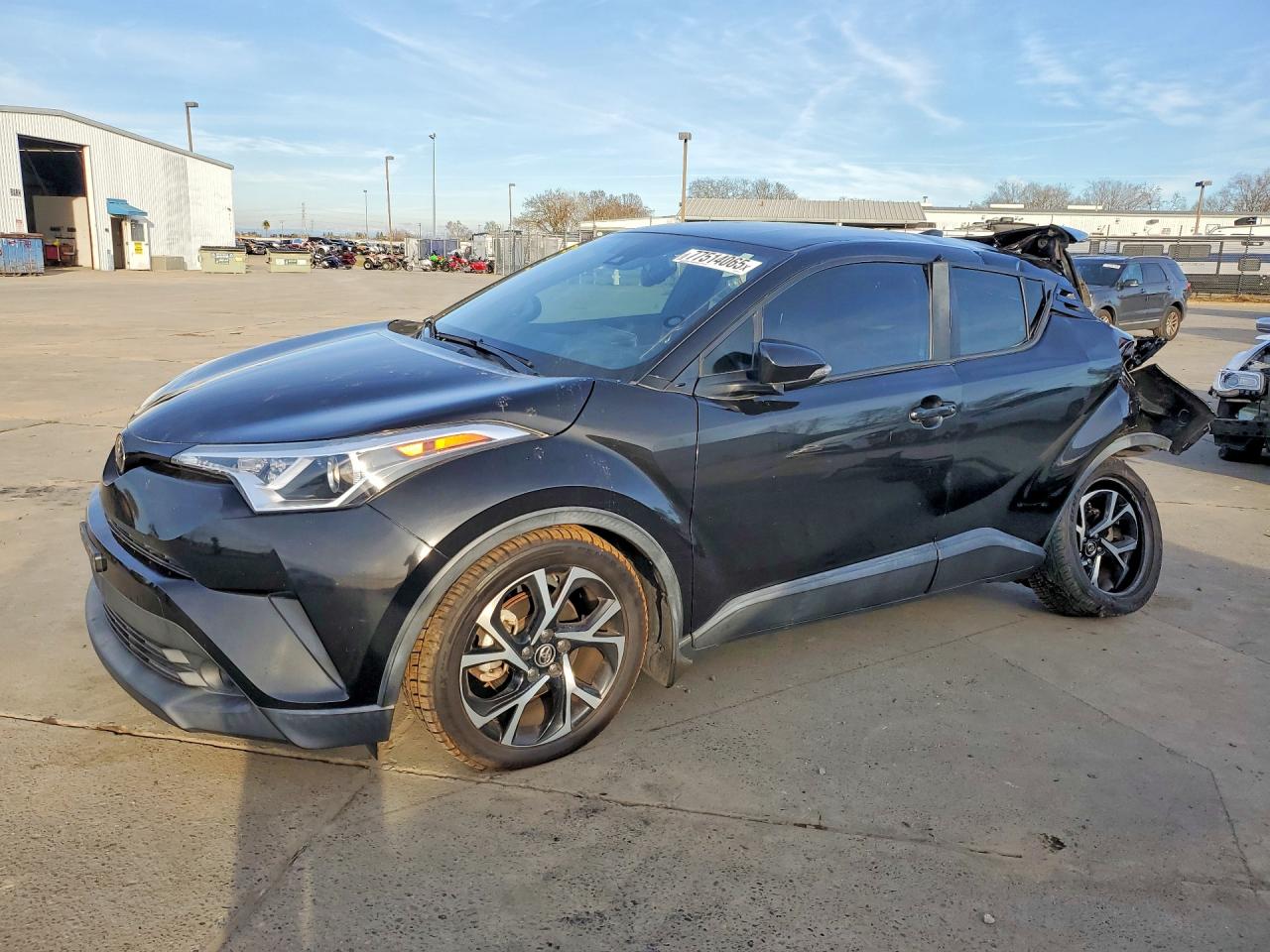 TOYOTA C-HR 2018
