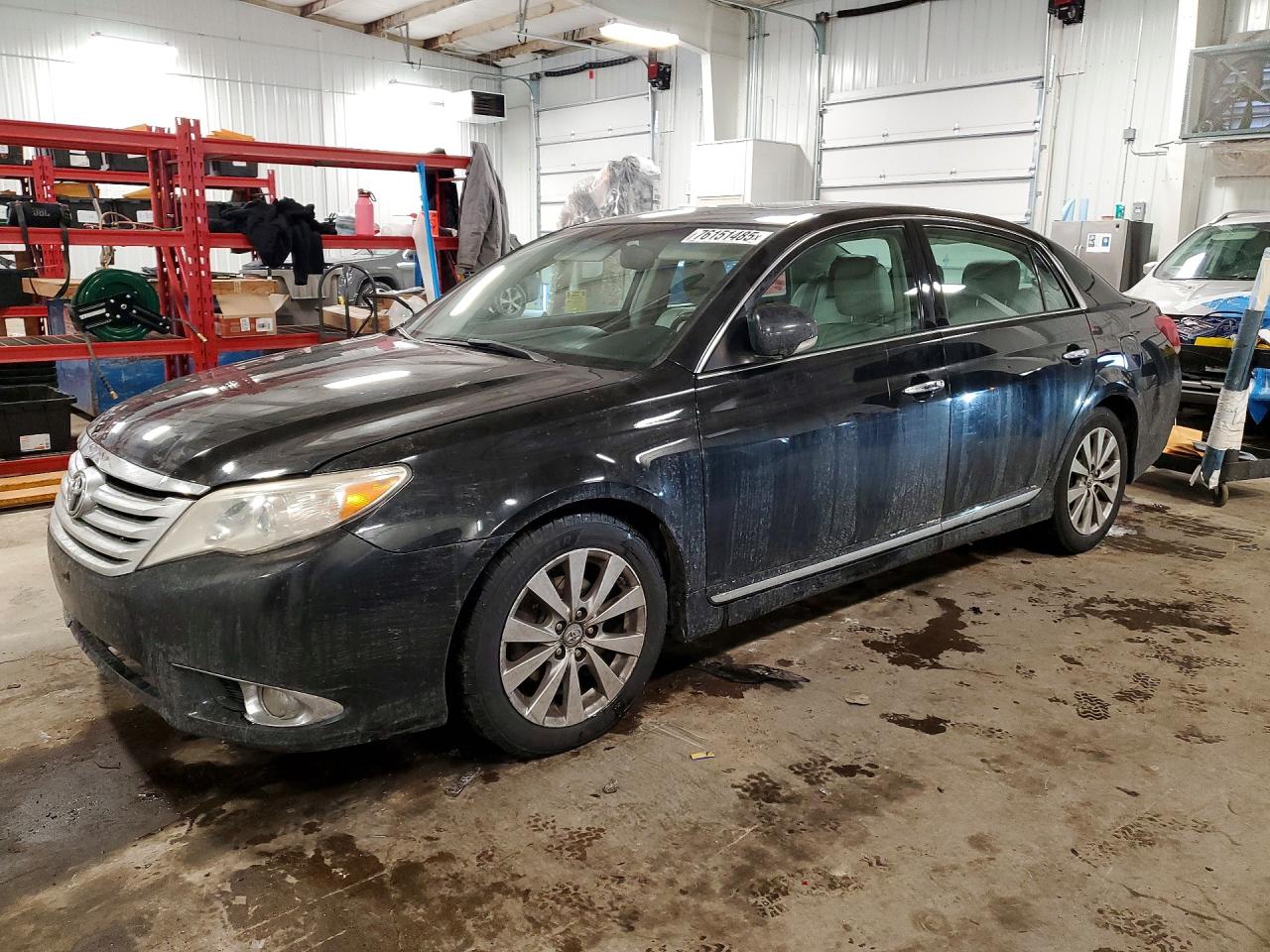 TOYOTA AVALON 2011