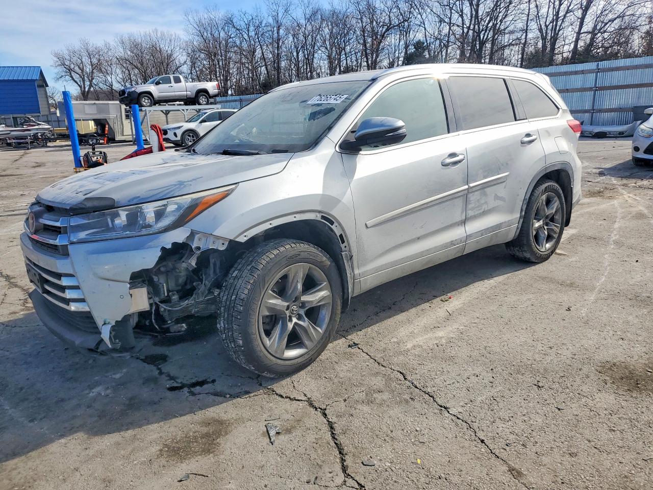 TOYOTA HIGHLANDER 2017