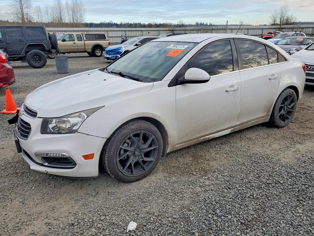 CHEVROLET CRUZE LIMITED 2016