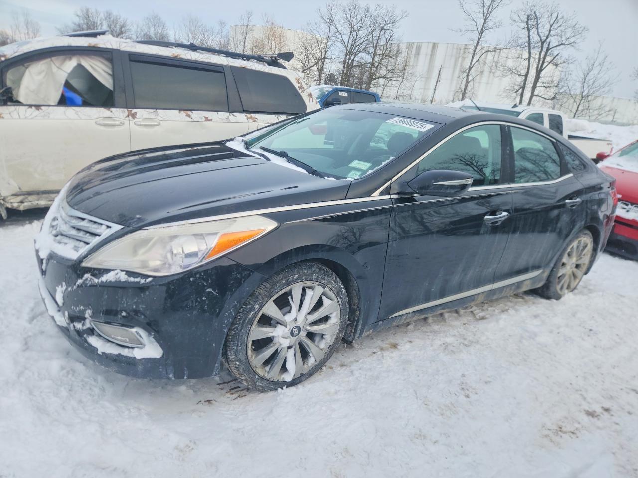 HYUNDAI AZERA 2012