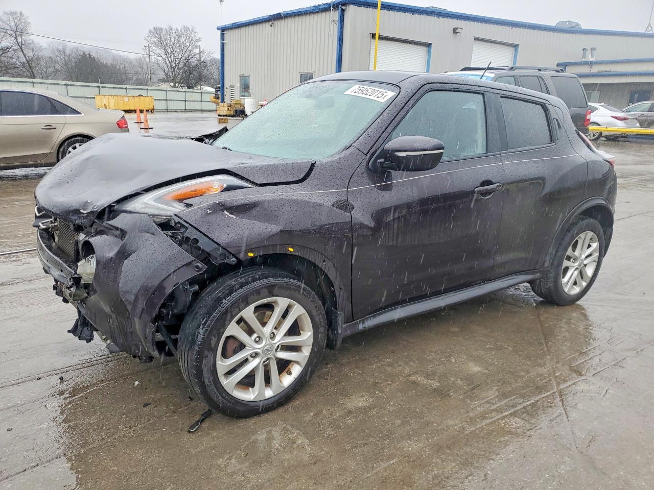 NISSAN JUKE 2015