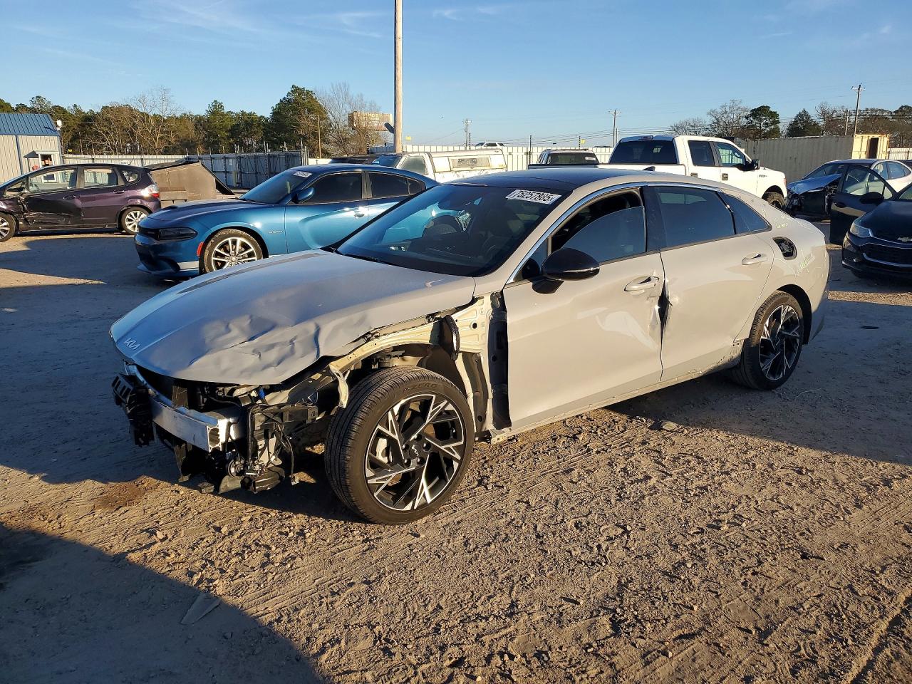 KIA K5 2025