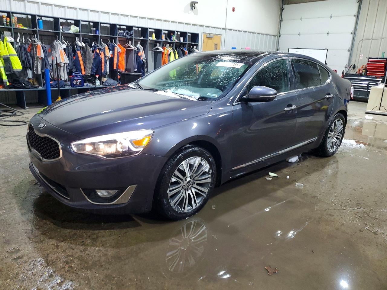 KIA CADENZA 2015
