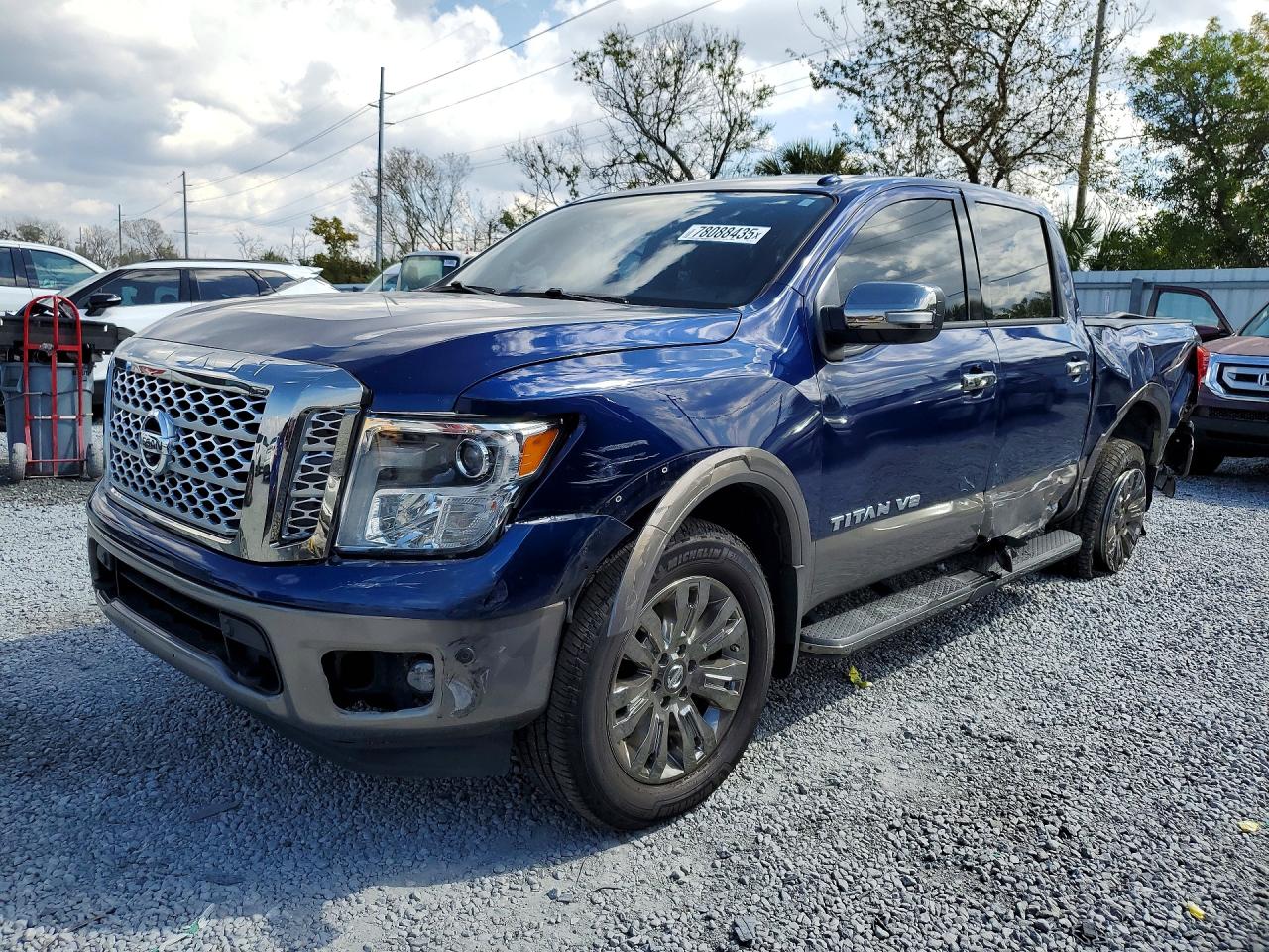 NISSAN TITAN 2019