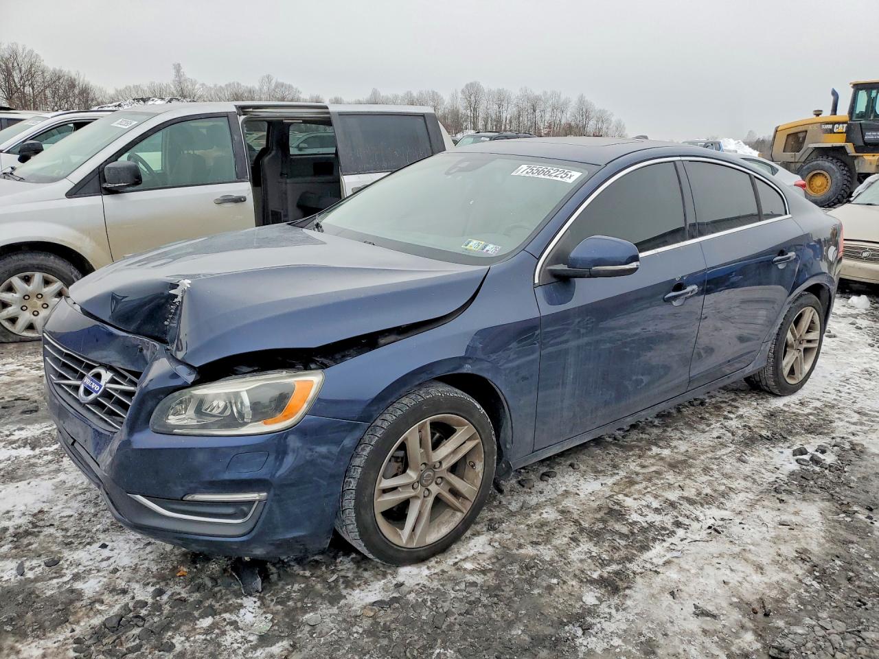 VOLVO S60 2015