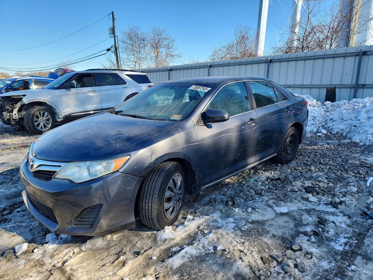 TOYOTA CAMRY 2012