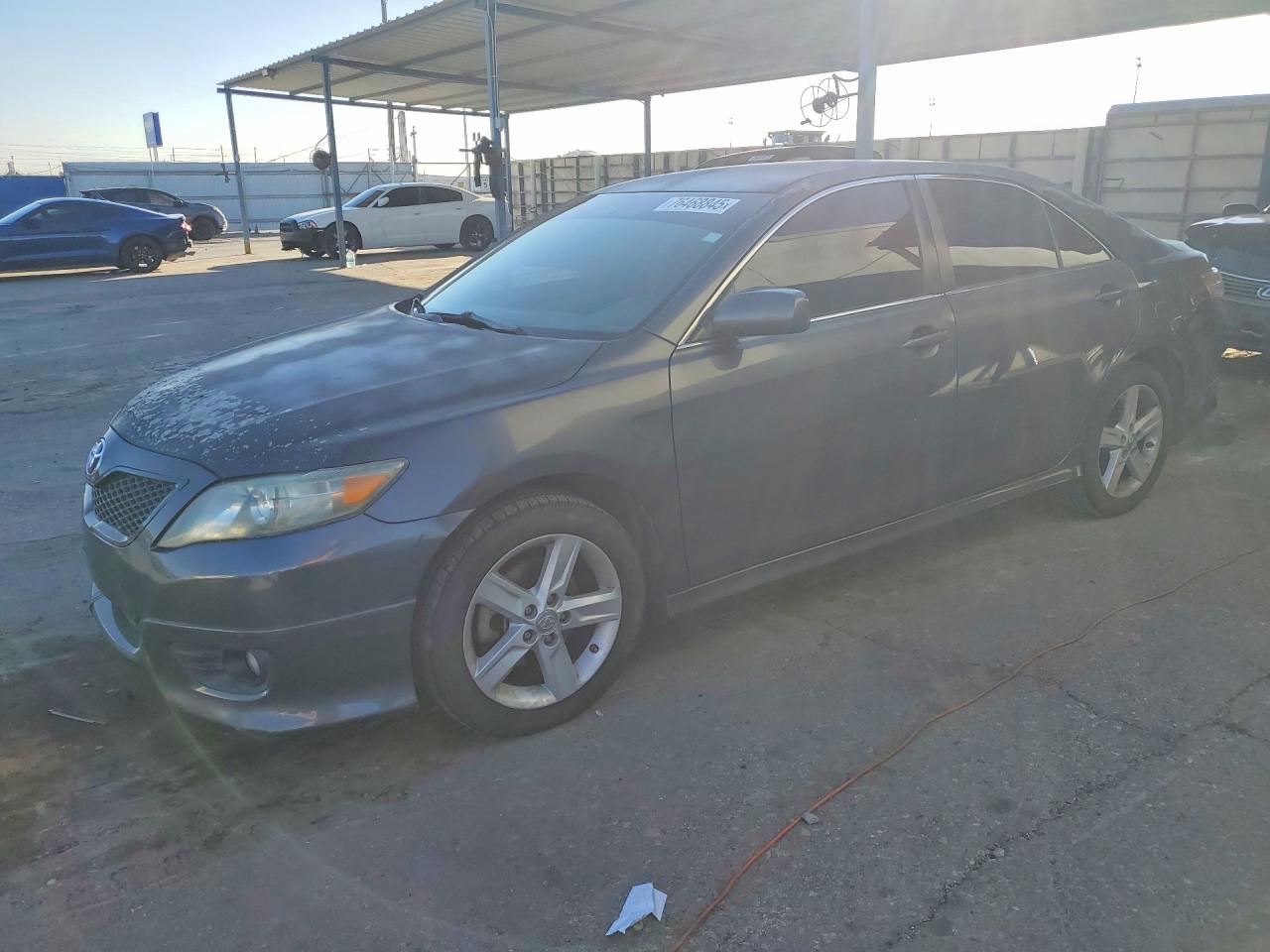 TOYOTA CAMRY 2011