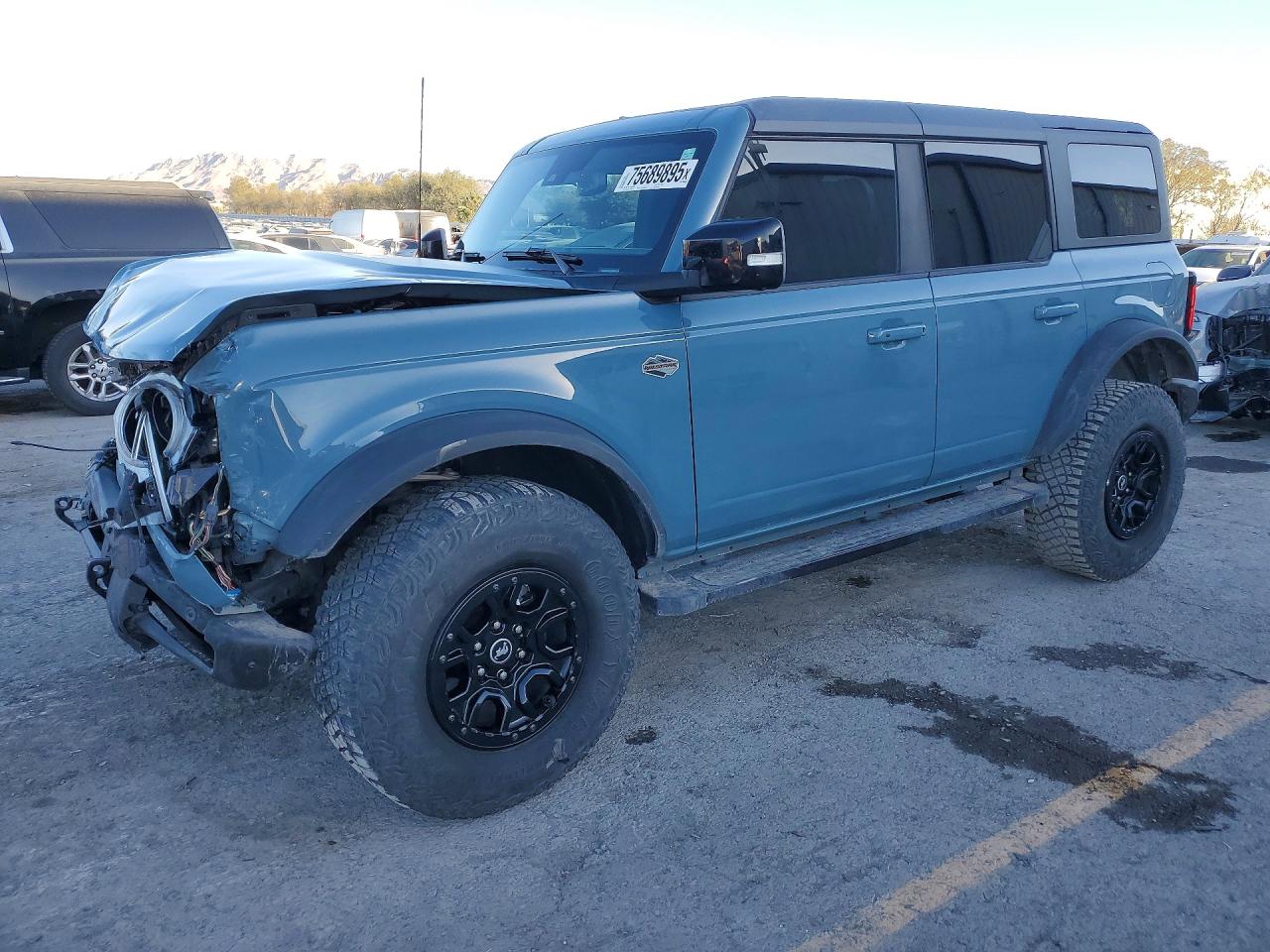 FORD BRONCO 2021