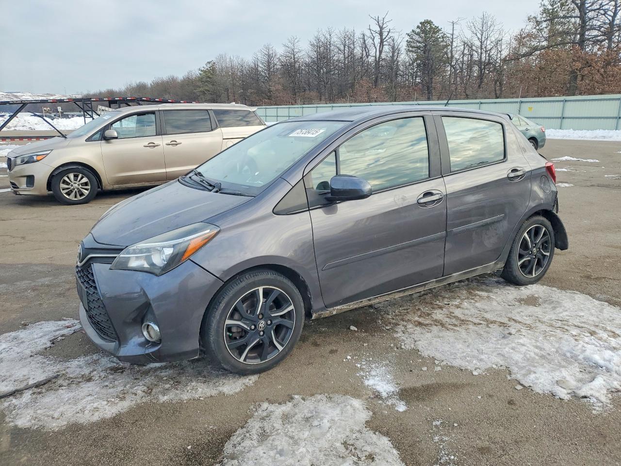 TOYOTA YARIS 2017