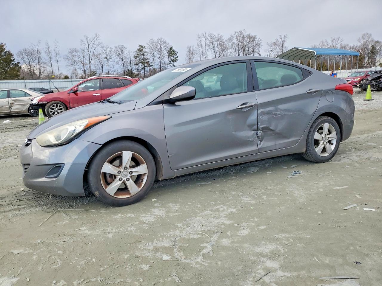 HYUNDAI ELANTRA 2013