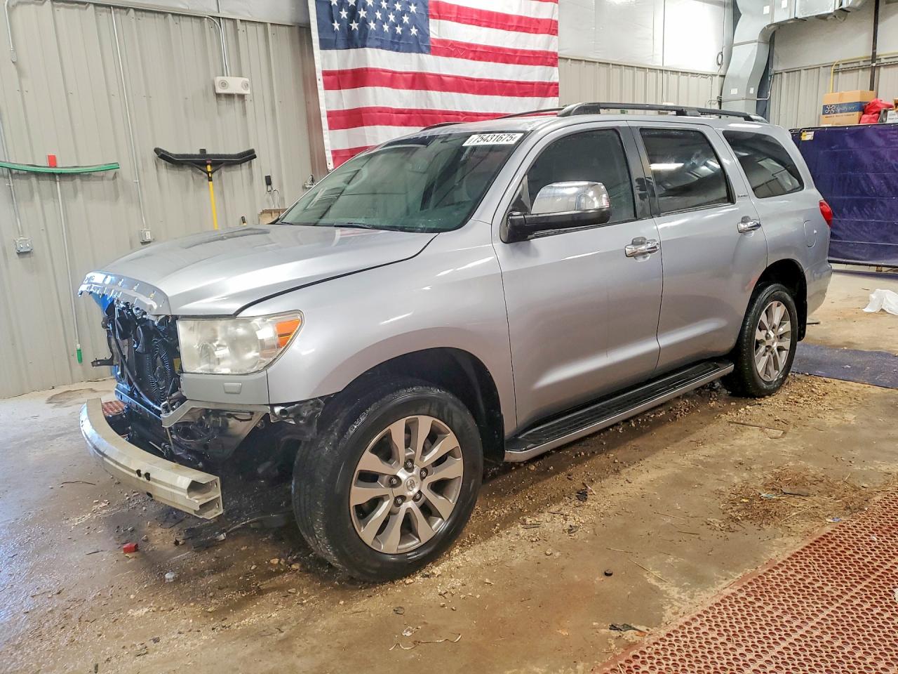 TOYOTA SEQUOIA 2011