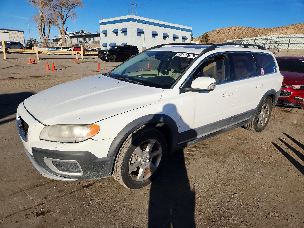 VOLVO XC70 2010