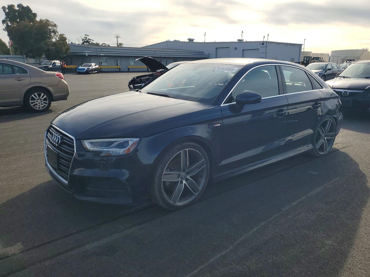 AUDI A3 2017