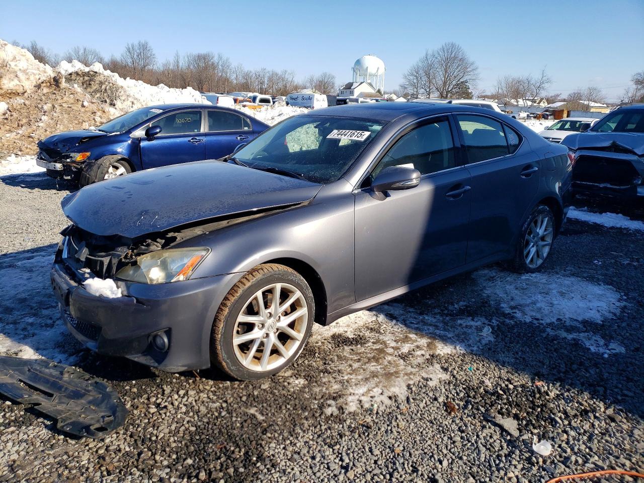 LEXUS IS 2012