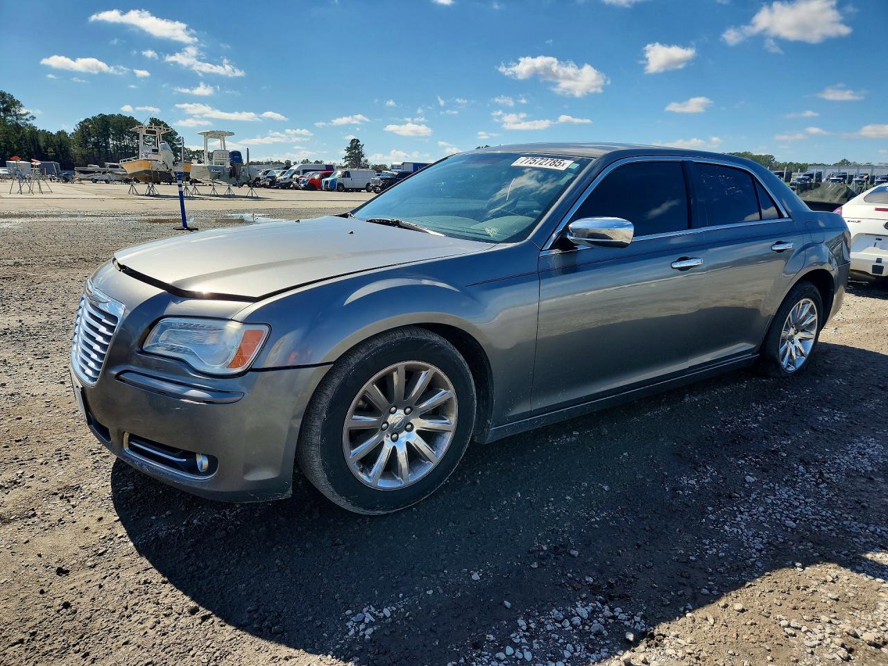 CHRYSLER 300 2012