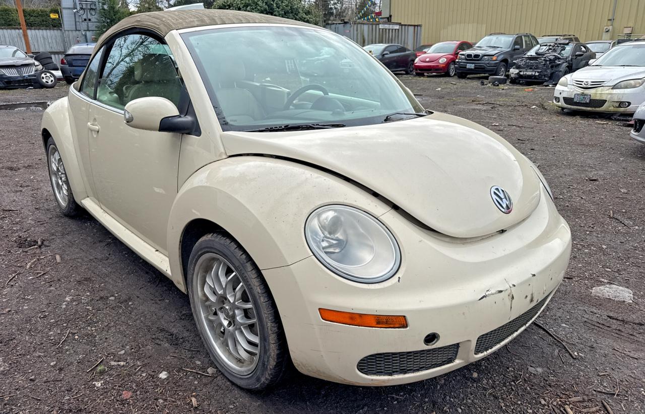 VOLKSWAGEN NEW BEETLE 2008