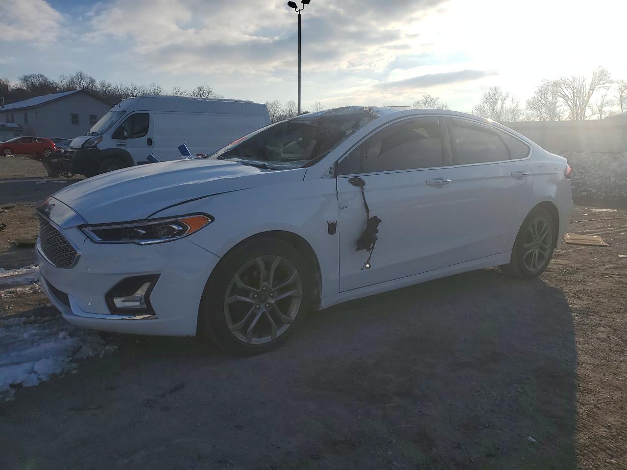 FORD FUSION 2020