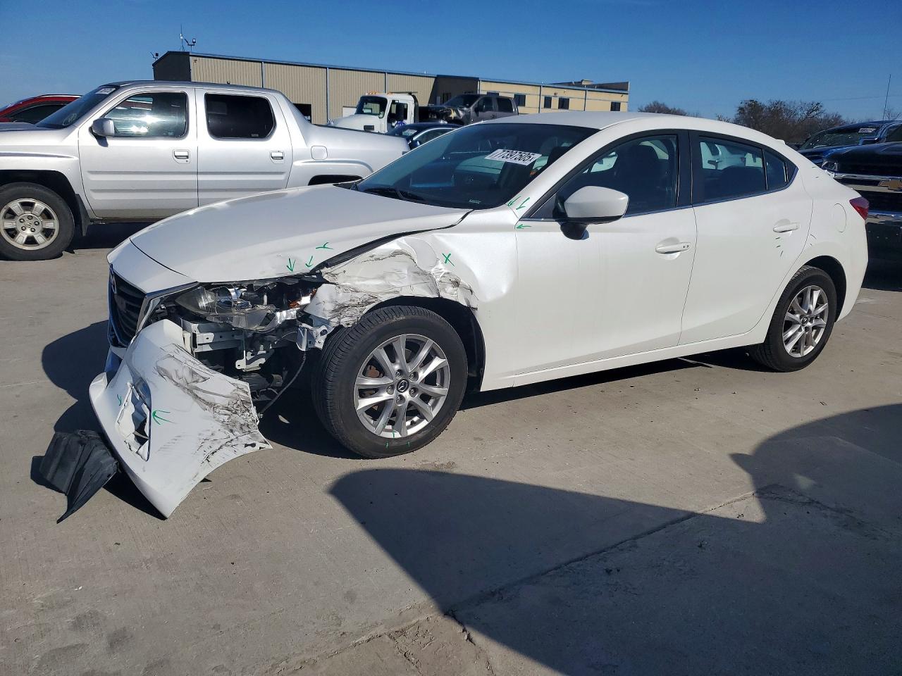 MAZDA 3 2014