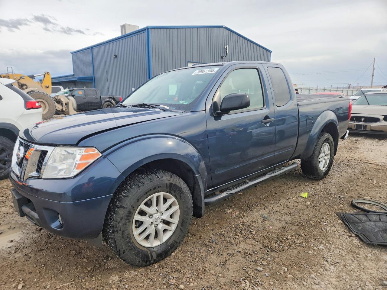 NISSAN FRONTIER 2017