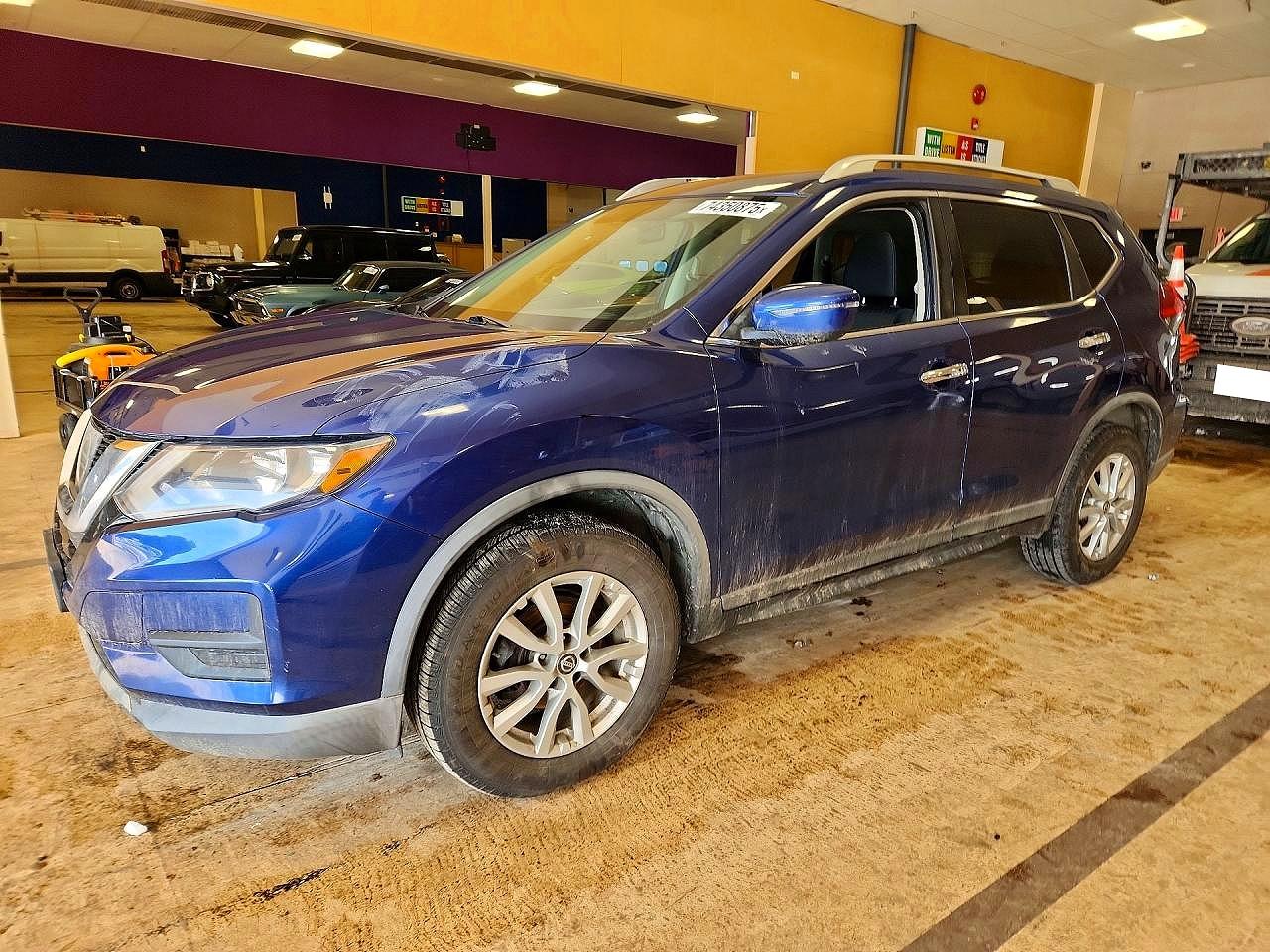 NISSAN ROGUE 2017