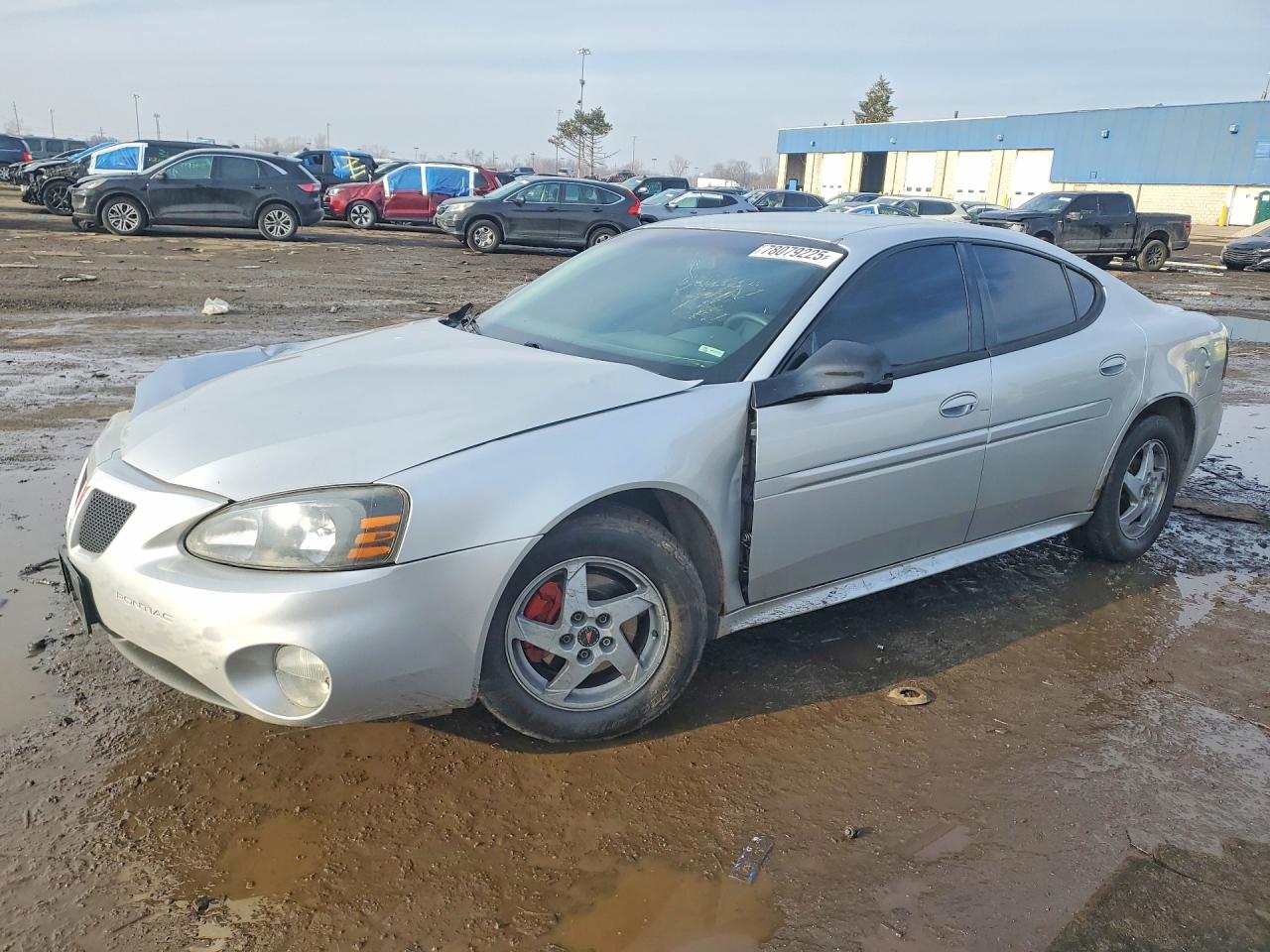 PONTIAC GRAND PRIX 2004