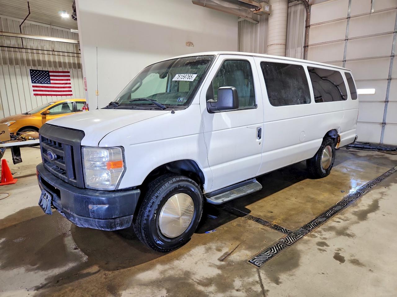 FORD ECONOLINE 2012