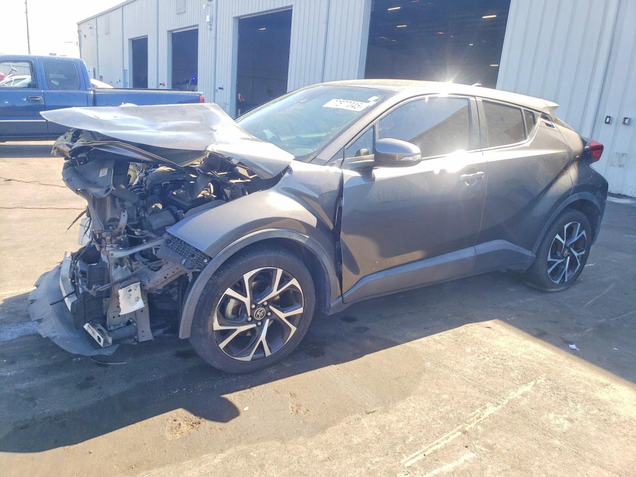 TOYOTA C-HR 2018