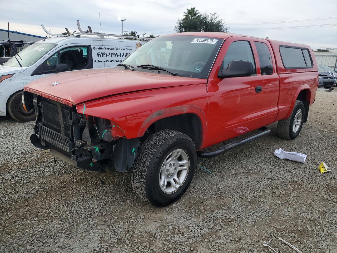 DODGE DAKOTA 2004