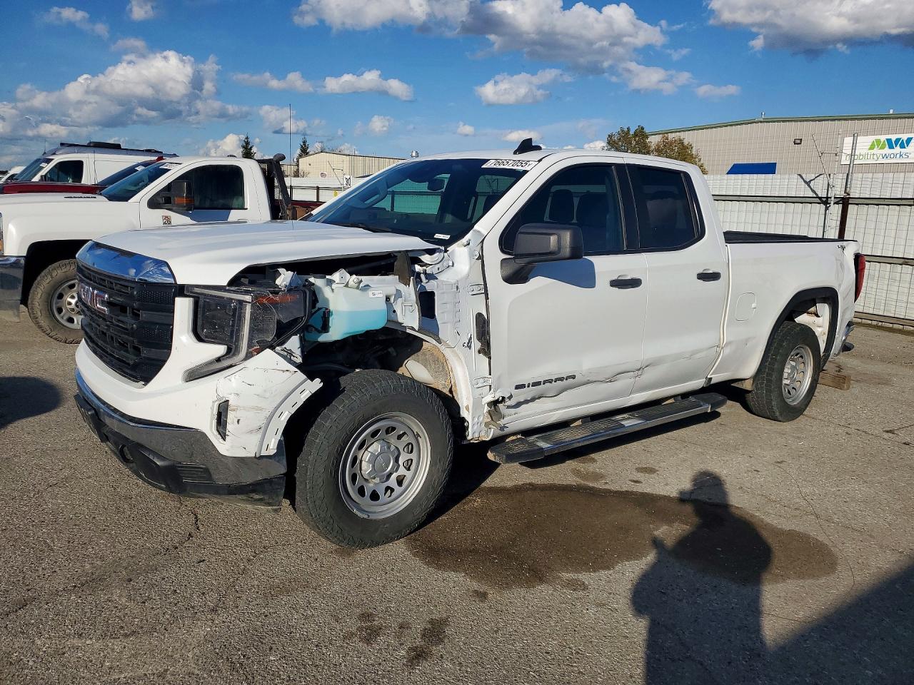 GMC SIERRA 2024